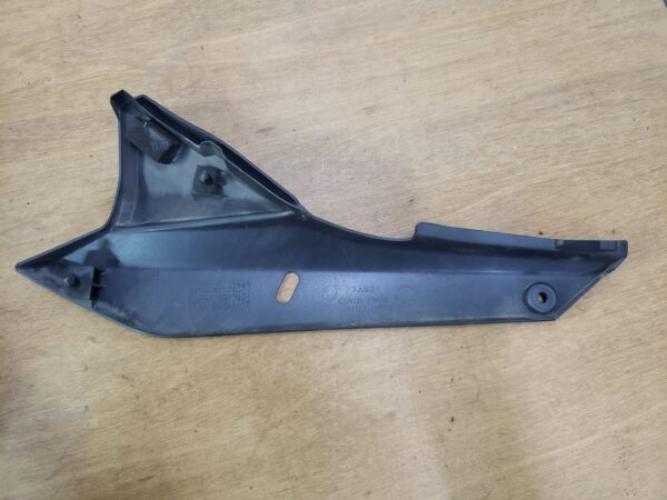 Habillage de cadre droit Suzuki 1250 GSX-F 2011-2012 – Image 2