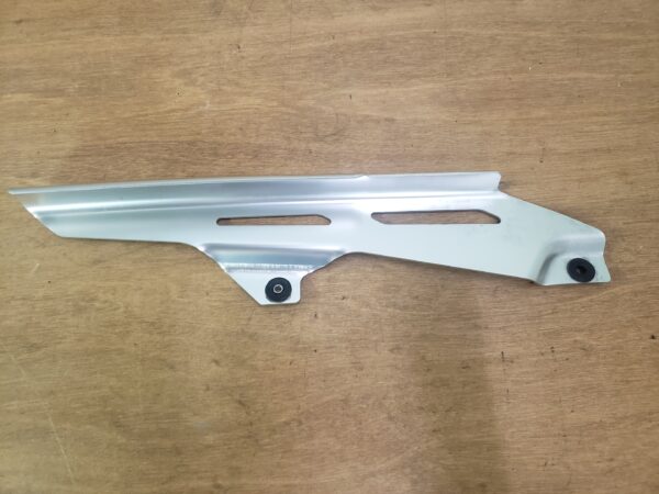 Carter de chaine Suzuki 1250 GSX-F 2011-2012 – Image 2