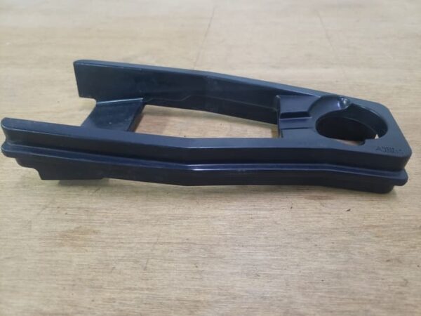 Patin de bras oscillant Suzuki 1250 GSX-F 2011-2012 – Image 2