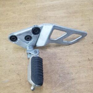 Platine gauche Suzuki 1250 GSX-F 2011-2012
