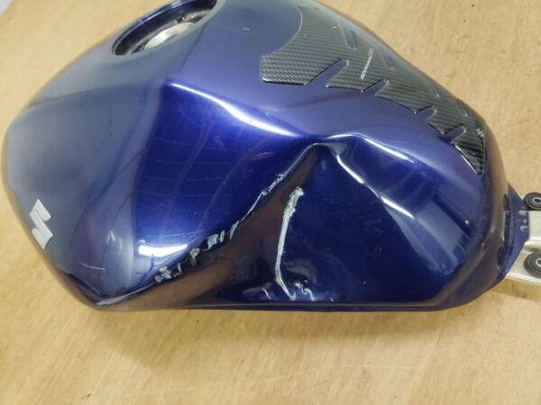 Réservoir Suzuki 1250 GSX-F 2011-2012 – Image 5