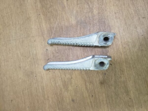 Cales pieds arrières Piaggio 50 Typhoon XR 1998 - 2005 – Image 4