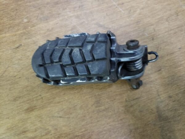 Cale pied avant gauche KTM 950 Supermoto R 2005 - 2007