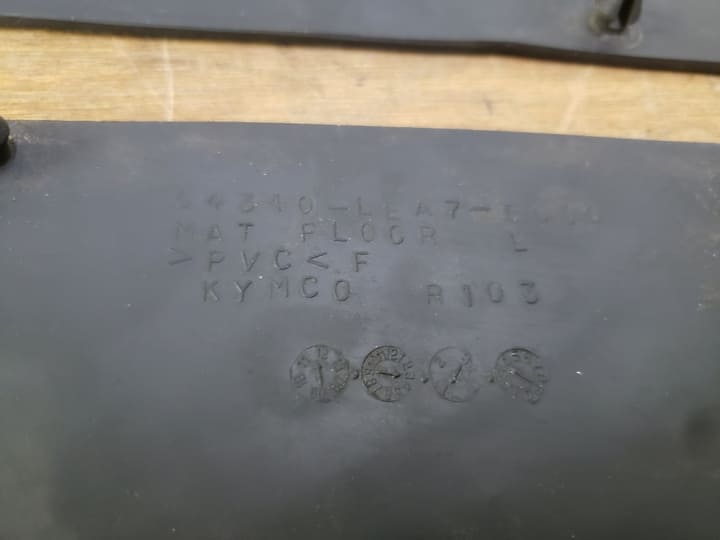 Dessus de marche pied (x3) Kymco 125 Dink Street ABS 2009-2015 – Image 5