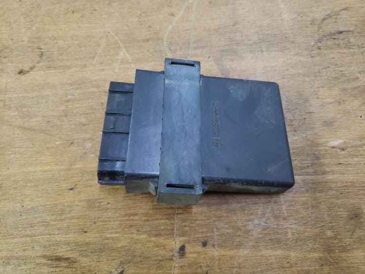 Boitier CDI Honda 125 Panthéon 2T 1998-2002 – Image 3