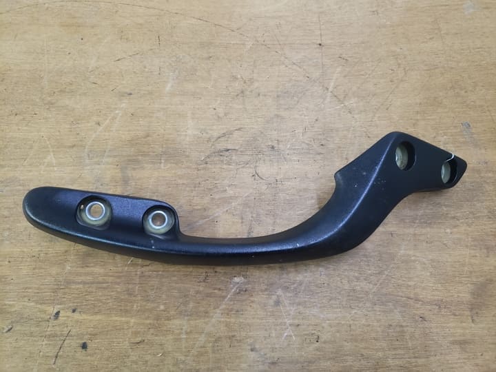 Poignée arrière gauche Honda 125 Panthéon 2T 1998-2002