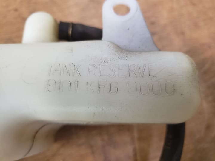 Vase d'expansion Honda 125 Panthéon 2T 1998-2002 – Image 3