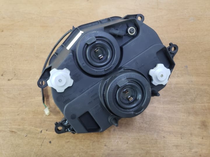 Phare avant Honda 125 Panthéon 2T 1998-2002 – Image 2