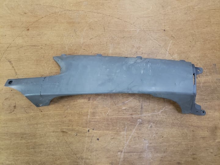 Plastique arrière gauche Honda 125 Panthéon 2T 1998-2002