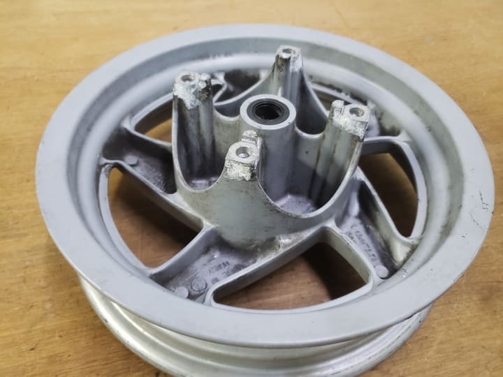 Jante avant Honda 125 Panthéon 2T 1998-2002 – Image 3