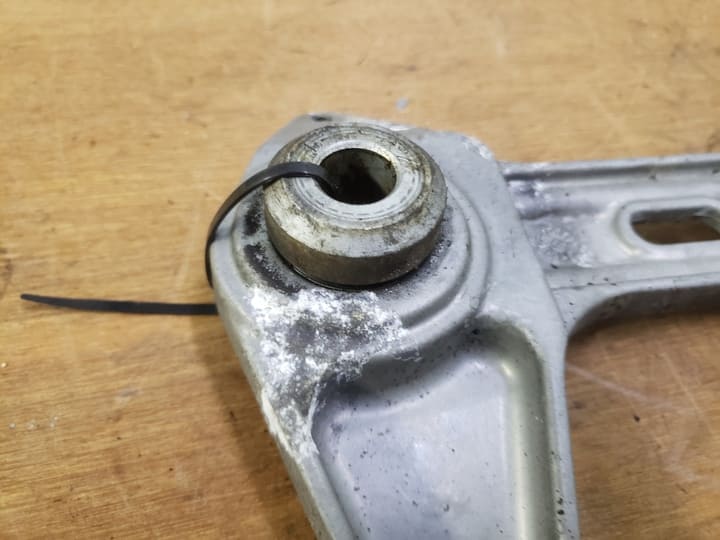 Support de roue arrière Honda 125 Panthéon 2T 1998-2002 – Image 5