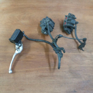 Maitre cylindre et étrier de frein avant Honda 600 Hornet 1998 - 2002