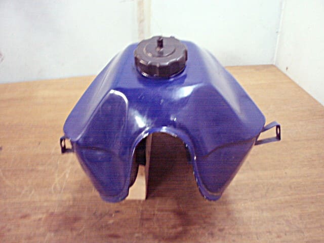 Réservoir d'essence Yamaha DT 50 R (DTR) - SANS ROUILLE - Avec Bouchon et Robinet – Image 3