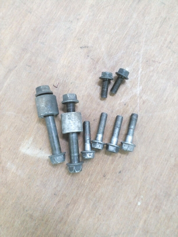 Axes moteur + support Honda 600 Hornet 1998 - 2002 – Image 2