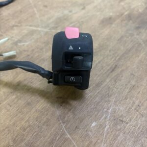 Commodo droit Suzuki 400 Burgman 2003 - 2006